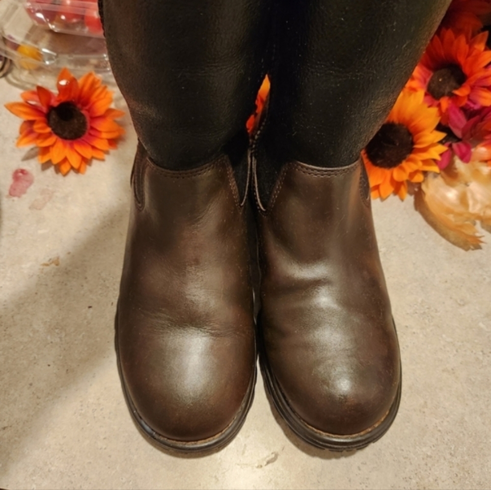 UGG Brown And Black Two Toned  Winter & R - Picture 12 of 12